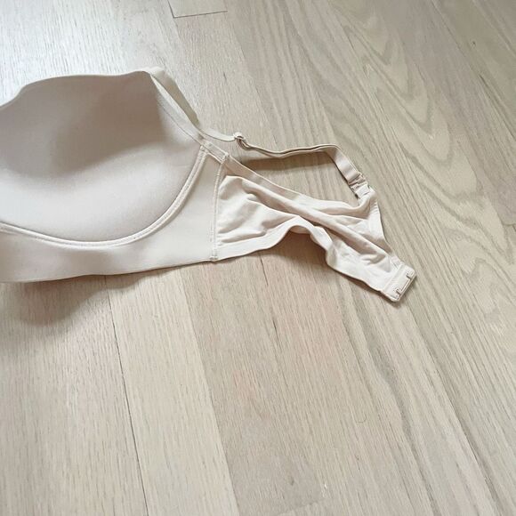 BUY 1 GET 1 FREE VS 38c incredible padded no wire light khaki tan - Picture 7 of 9